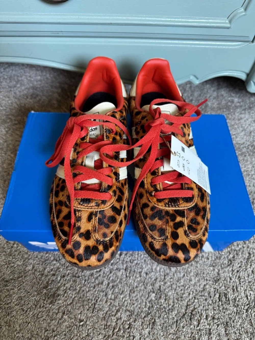NWT adidas Kids Leopard Print Samba Sneakers with White Stripes and Red Laces - Picture 2 of 3